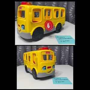 Fisher-Price Smiling Yellow School Bus